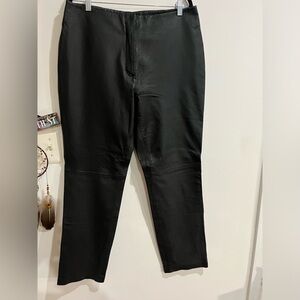 Newport news leather women pant size16. G-18